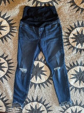 Isabel Maternity Distressed Skinny Jeans